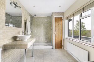 Photo 25- click for photo gallery